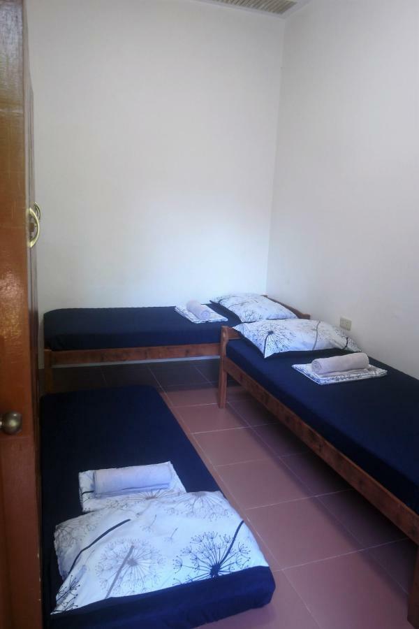 Ese House Hotel Dumaguete City Exterior photo